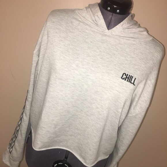 Social Butterflies Cropped Chill Hoodie Size large - Picture 1 of 6